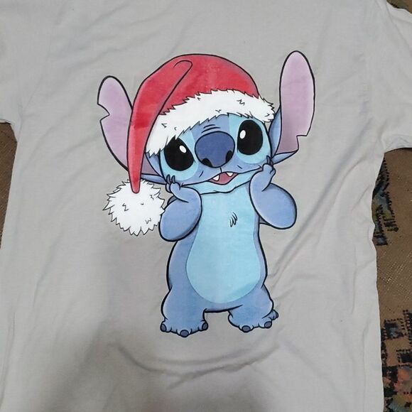Disney Lilo & Stitch Santa Hat Cutie Extra Soft T-Shirt - Picture 2 of 3